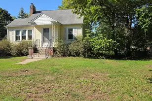 1568 S Crown St, Westland, MI 48186 - Photo 3