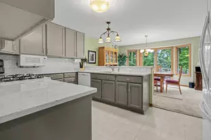 6900 Wellington Dr, Dexter, MI 48130 - Photo 7