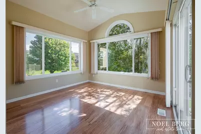 15 W Watershore Drive, Muskegon, MI 49444 - Photo 19