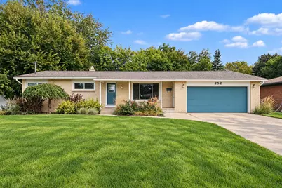 252 Edison Park Avenue NW, Grand Rapids, MI 49504 - Photo 1