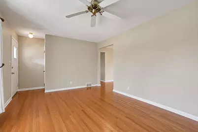 252 Edison Park Avenue NW, Grand Rapids, MI 49504 - Photo 5