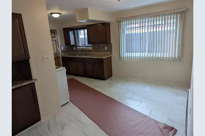 25337 S Montmartre Court #1, Oak Park, MI 48237 - Photo 3
