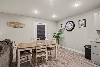 532 W River Road, Muskegon, MI 49445 - Photo 11