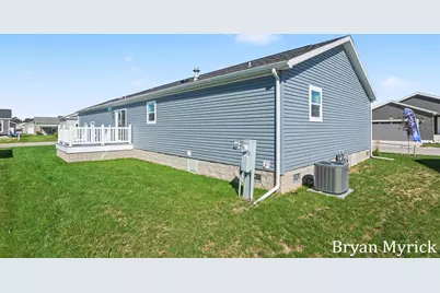 4738 Floral Wood Lane, Holland, MI 49423 - Photo 27