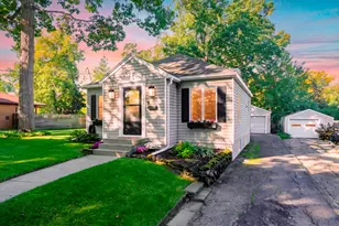 155 Holmdene Blvd NE, Grand Rapids, MI 49503 - Photo 1