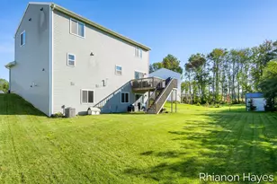 10894 Vine Leaf Cir, Allendale, MI 49401 - Photo 25