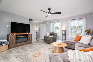 10894 Vine Leaf Cir, Allendale, MI 49401 - Photo 3