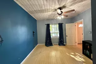 510 N Delia St, Ludington, MI 49431 - Photo 25