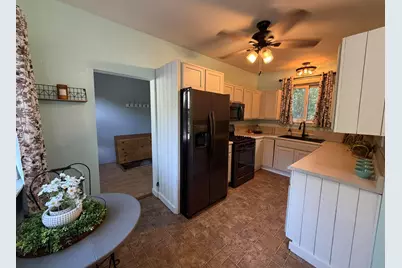 510 N Delia Street, Ludington, MI 49431 - Photo 11