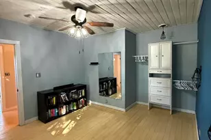 510 N Delia St, Ludington, MI 49431 - Photo 29