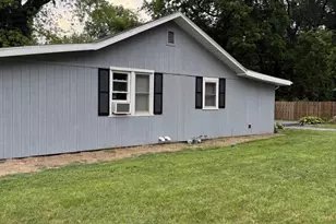 5726 Paw Paw Lake Rd, Coloma, MI 49038 - Photo 3