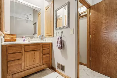8362 E River Road, Battle Creek, MI 49014 - Photo 17