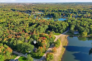 6854 Club House Dr E, Canadian Lakes, MI 49346 - Photo 5