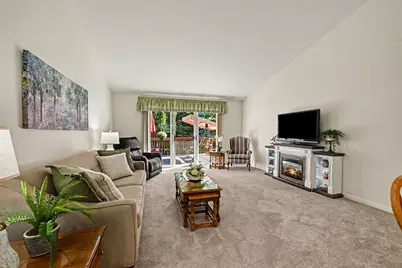 1635 Quail Run Drive #77, Kalamazoo, MI 49009 - Photo 5