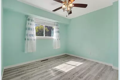 7514 E Drive N, Battle Creek, MI 49014 - Photo 15