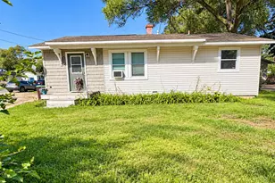 2260 Oak Park Dr, Muskegon, MI 49442 - Photo 3
