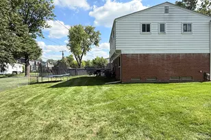 21850 Glenmorra St, Southfield, MI 48076 - Photo 31