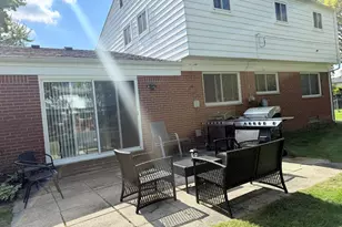 21850 Glenmorra St, Southfield, MI 48076 - Photo 33
