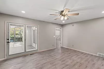 8127 Robinbrook Street, Richland, MI 49083 - Photo 11