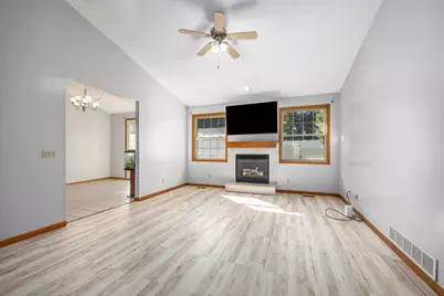 4445 Penny Lane SW, Wyoming, MI 49418 - Photo 11