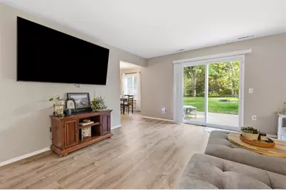 515 W Highland Road #E6, Howell, MI 48843 - Photo 5