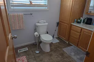 131 N Lincoln St, Bronson, MI 49028 - Photo 11