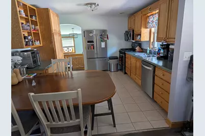 131 N Lincoln Street, Bronson, MI 49028 - Photo 3