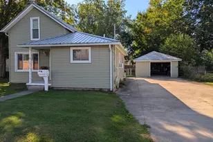 131 N Lincoln St, Bronson, MI 49028 - Photo 47