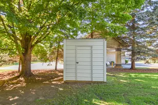 105 W Chicago St, Quincy, MI 49082 - Photo 3