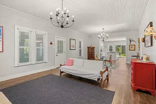 565 Grove Ave, Holland, MI 49423 - Photo 7