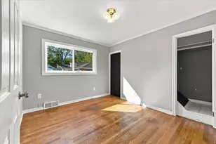 28787 Grandon Ave, Livonia, MI 48150 - Photo 13