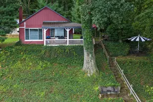 59924 Oakwood Beach Dr, Three Rivers, MI 49093 - Photo 1