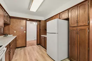 21864 Waubascon Rd, Battle Creek, MI 49017 - Photo 9