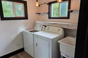 330 Robertson Ave, Battle Creek, MI 49015 - Photo 7