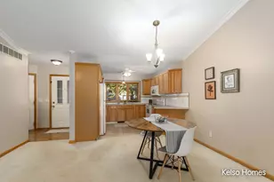 3007 Kay Dr SE, Grand Rapids, MI 49508 - Photo 7