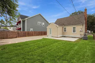 1037 Royal Ave, Royal Oak, MI 48073 - Photo 15