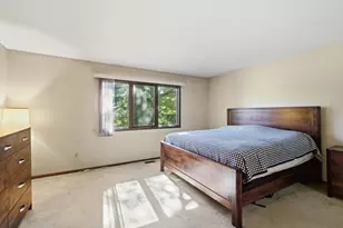 131 Pine Cove Cir, Kalamazoo, MI 49006 - Photo 21