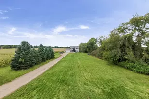 20526 Fox St, Cassopolis, MI 49031 - Photo 3