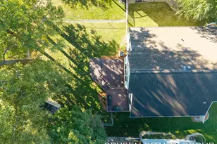 642 Clover Ridge Ave NW, Grand Rapids, MI 49504 - Photo 39