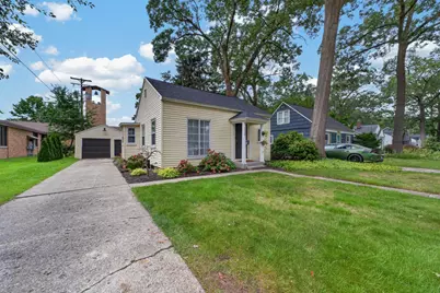 1629 Montague Avenue, Muskegon, MI 49441 - Photo 1
