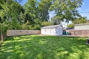1110 Hull Ave, Ypsilanti, MI 48198 - Photo 15