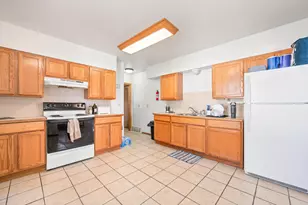 203 N 3rd Ave, Big Rapids, MI 49307 - Photo 7