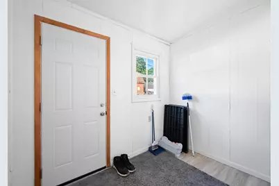 203 N 3rd Avenue, Big Rapids, MI 49307 - Photo 13