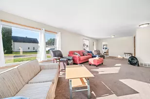 203 N 3rd Ave, Big Rapids, MI 49307 - Photo 11