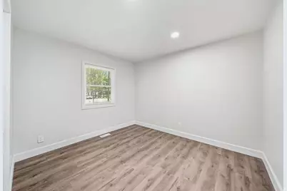 627 Vaughn Street, Eaton Rapids, MI 48827 - Photo 15