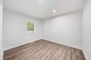 627 Vaughn St, Eaton Rapids, MI 48827 - Photo 15