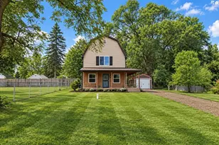 22415 Bedford Rd N, Battle Creek, MI 49017 - Photo 1