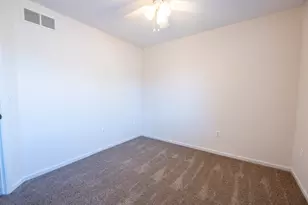 39244 Canterbury Dr, Harrison Township, MI 48045 - Photo 31