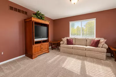39244 Canterbury Drive, Harrison Township, MI 48045 - Photo 5