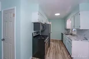 960 Walcott St SW, Wyoming, MI 49509 - Photo 5